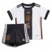 Baby Fußballbekleidung Deutschland Joshua Kimmich #6 Heimtrikot WM 2022 Kurzarm (+ kurze hosen)